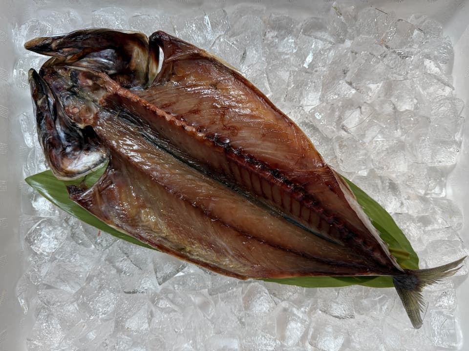 宮城県 石巻産 金華サバ 干物 特大 450g前後 ブランドサバ とろさば 一夜干し おつまみ ギフト 御祝